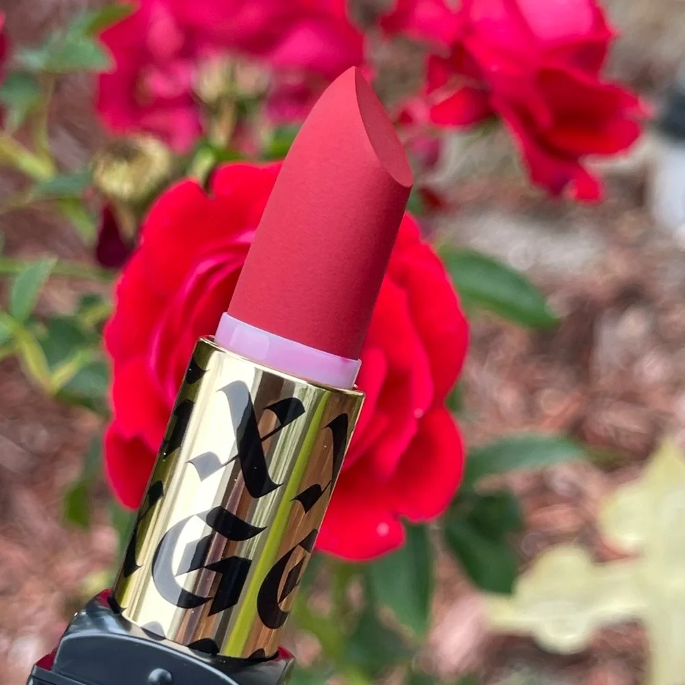 GXVE BEAUTY By Gwen Stefani Matte Lipstick In Original Recipe (Red) - Picture 13 of 15